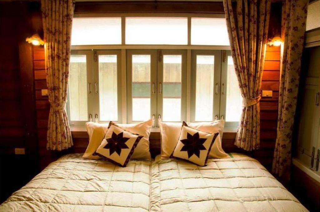 Ban Boonchu Bed and Breakfast Αγιουτάγια Δωμάτιο φωτογραφία